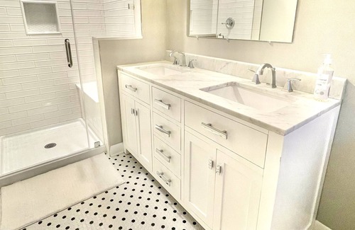 Winston - Salem House | Renovated Perfection Near Wake Forest University