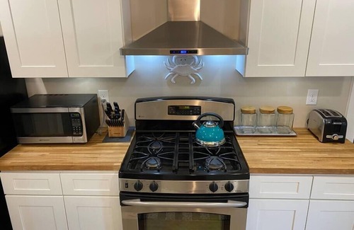 Villas House | Renovated Ridgewood Bay House