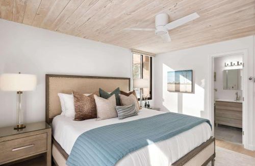 Aspen House | Renovated Riverfront 3 BR, 2 BA with Pool - Walk to Town!