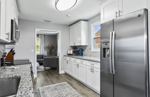 St. Petersburg - Clearwater House | Renovated, Safe St. Pete 2bed/1bath Home!
