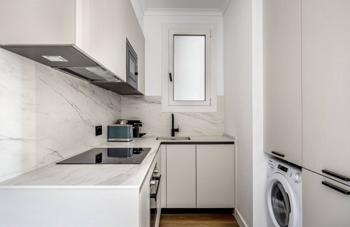 La Sagrada Familia Apartment | Renovated Sagrada Familia 1BR w/Roof, by Blueground