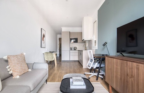 La Sagrada Familia Apartment | Renovated Sagrada Familia 1BR w/Roof, by Blueground