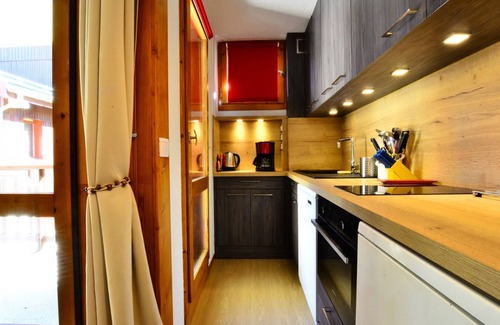 Montchavin Apartment | Renovated studio 4-5 pers. Montchavin, near slopes and shops, free parking