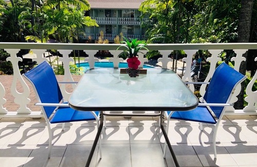 Historic Kailua Village Apartment | RENOVATED Studio By The Ocean!