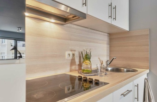 Blankenberge Apartment | Renovated studio for 2 people with sea view in apartment complex