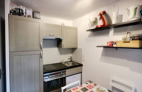 Reberty Apartment | Renovated Studio for 4 with Wifi & Parking, Near Slopes in Les Menuires