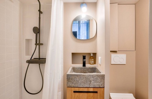 Quartier du Mail Apartment | Renovated studio in the heart of the Marais