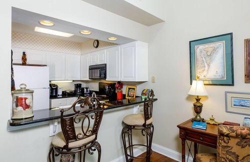 Seabrook Island Villa | Renovated Villa with Golf, Lagoon and Ocean Views Includes Amenity Cards