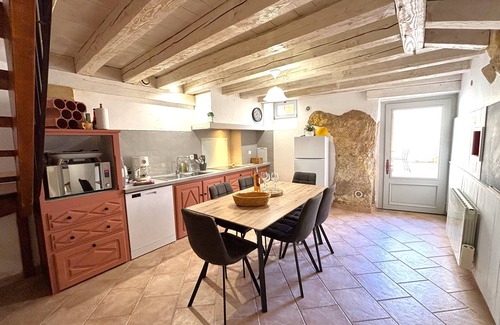 Saint-Cyprien House | Renovated village house & terrace in the center of St Cyprien medieval village