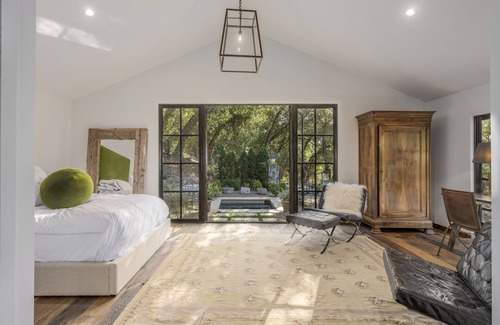 St. Helena House | RENT 1 MONTH ONLY. SUMMER SPECIAL Includes weekly housekeeper. Please inquire.