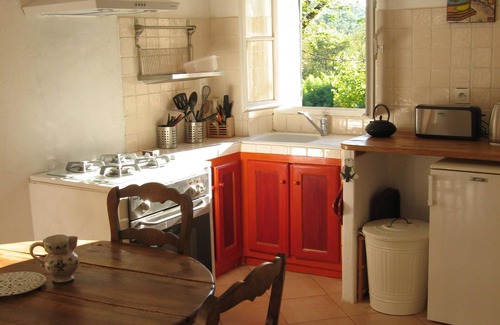 Saint-Antonin-du-Var House | Rent up to 6 people ds old farmhouse restored, full nature provencal