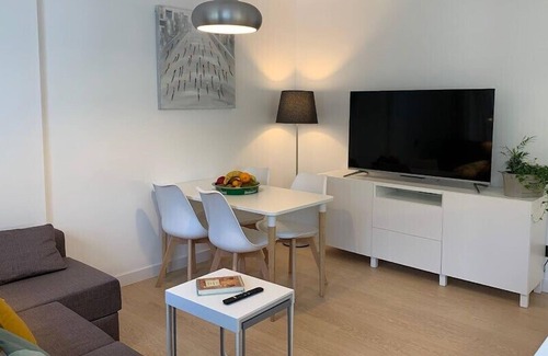 Nervion Apartment | RentalSevilla Charming apartment next to Gran Plaza