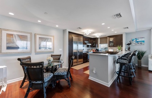 Diamond Beach Condo | Residence 101 at The Grand