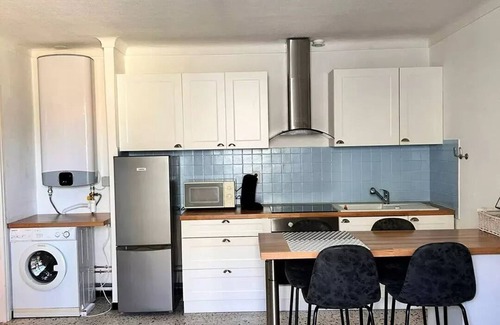 Port-la-Nouvelle Villa | Residence 1sdo73-port La Nouvelle - 50M PLAGE: PAINT HOUSE FEED air conditioned 6 CRUCHAGES with beautiful terrace