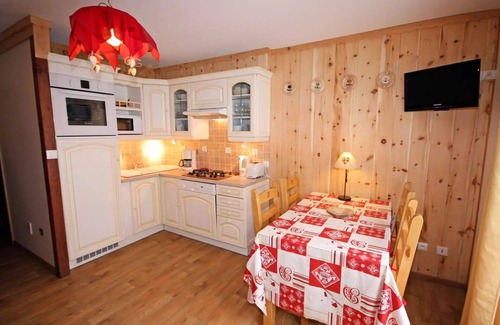 Valloire Apartment | Residence Apartment Etoile D'argent - 3 rooms 4 people 3* exposed South