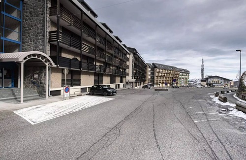 Pla d'Adet Apartment | Residence Armazan G - Superb Studio Ski slopes feet