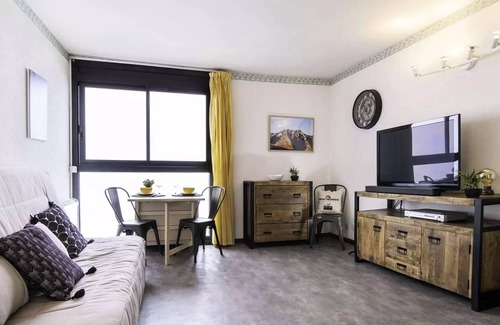 Pla d'Adet Apartment | Residence Armazan G - Superb Studio Ski slopes feet