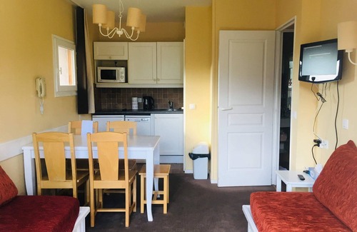 Valmeinier Apartment | Residence at the foot of the piste, heated outdoor pool- VALMEINIER - Pierre & Vacances
