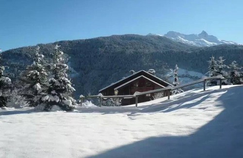 Les Allues Apartment | Residence Bergerie Des 3 Vallees D - Nice apartment 3 rooms 4 people located on Les Allues in a quiet area