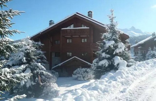 Les Allues Apartment | Residence Bergerie Des 3 Vallees D - Nice apartment 3 rooms 4 people located on Les Allues in a quiet area