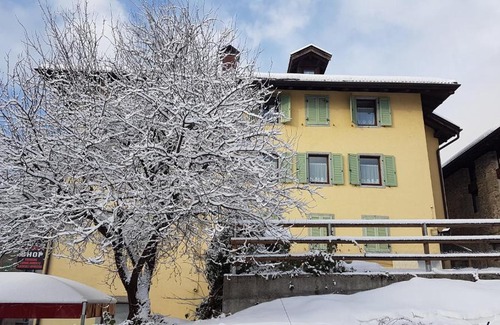 Mezzana Apartment | Residence Carola