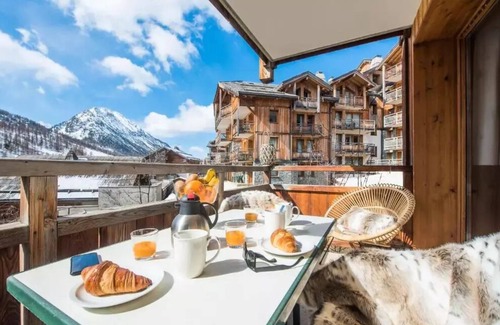 Montgenevre Apartment | Residence Club MMV Le Hameau des Airelles* - 3-room apartment for 6 people Comfort +