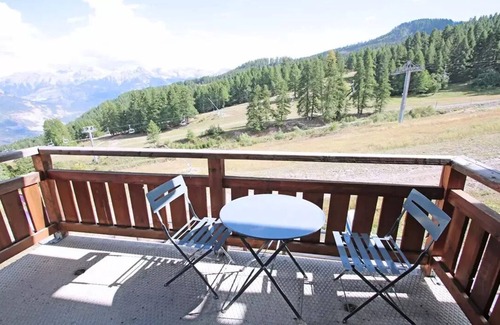 Puy-Saint-Vincent Apartment | Residence Dame Blanche - DBA103 - APPT 2 CHAMBRES - BALCONY - 6 PERSONS