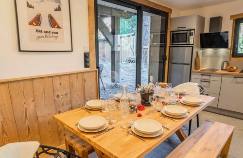 Les Orres Ski Chalet | Residence Domaine Du Loup Blanc - Luxury apartment for 8 people