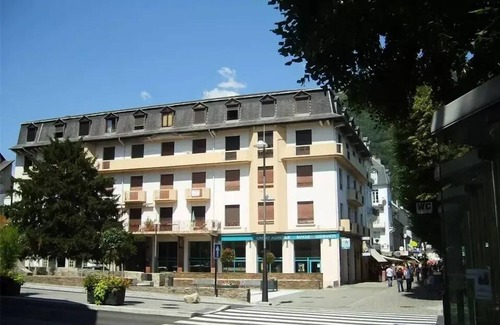 Bagneres-de-Luchon Apartment | Residence England - T3 LUCHON FOR 4 PERS. FULL SOUTH PARKING