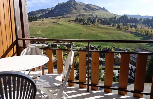 Le Grand-Bornand Apartment | Residence Etoile Des Neiges - Bright studio of 20 m2 with Savoyard atmosphere