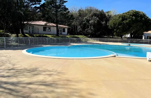 Saint-Georges-d'Oleron Apartment | Residence Le Hameau des Sables Vignier - 2 Rooms 4 People