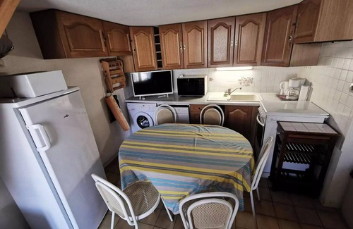 Leucate Villa | Residence Grande Bleue - VILLA T2 MEZZANINE 6 sleeping accommodations PORT LEUCATE. Ref: 3GB 167