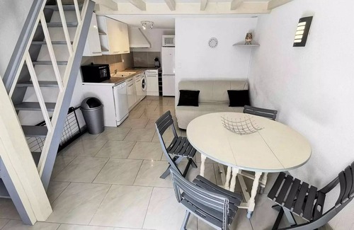 Leucate Villa | Residence Grande Bleue - VILLA T1 CAB MEZZ 5 sleeping accommodations PORT LEUCATE