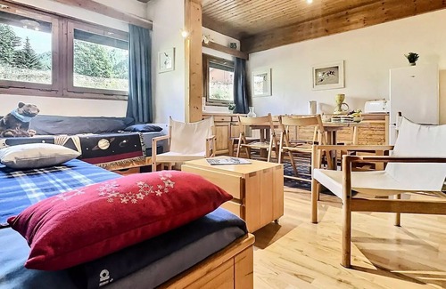 Val-d'Isere Apartment | Residence Hameaux De Val - Large T3 with two bathrooms in a quiet residence close to all amenities
