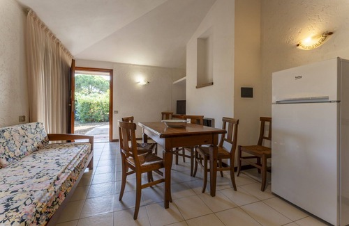 Giannella Apartment | Residence in Giannella with 2 bedrooms sleeps 4
