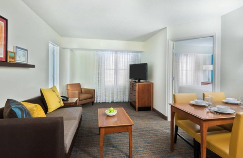 Downtown St. Louis Hotel | Residence Inn by Marriott St. Louis Downtown