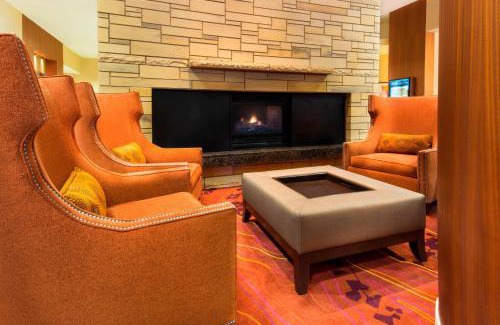 Downtown Sacramento Hotel | Residence Inn by Marriott Sacramento Downtown at Capitol Park