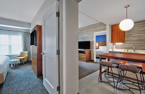 Florida Central Atlantic Coast Hotel | Residence Inn by Marriott Orlando at FLAMINGO CROSSINGS Town Center