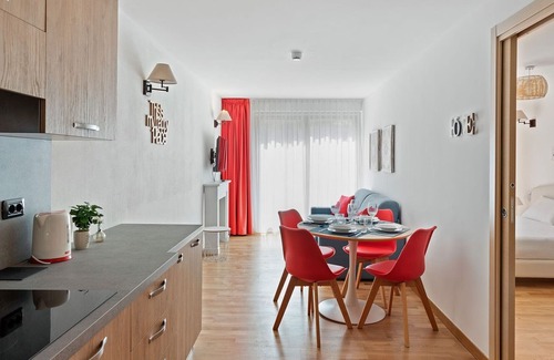 Bieltschocke Apartment | Residence in Gressoney-saint-jean with 1 bedrooms sleeps 4