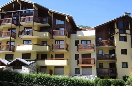 Bourg-Saint-Maurice Apartment | Residence Jardins Du Nantet - Studio 4 people in Bourg Saint Maurice near town center and shops