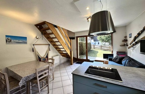 Villard-de-Lans Apartment | Residence La Bourne - 3 Rooms for 5 People