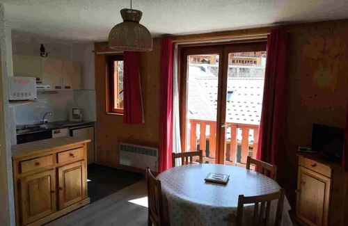 Valloire Apartment | Residence La Croix Du Sud - Studio Cabin 4/5 people 2* exposed South