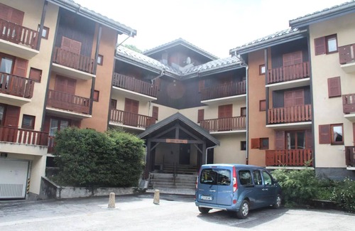 Valloire Apartment | Residence La Croix Du Sud - Studio Cabin 4/5 people 2* exposed South