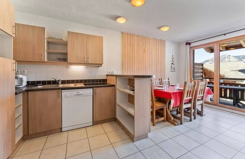 Les Orres Apartment | Residence Le Balcon Des Airelles - Duplex apartment for 7 people in Les Orres 1800