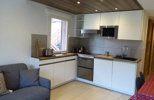 Meribel Centre Apartment | Residence Le Genevrier - Very nice 2 bedroom apartment in the centre of Meribel in a quiet residence