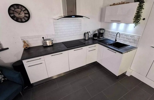Port Leucate Apartment | Residence Le Mail A La Plage - APPT T2 4 sleeping accommodations PORT LEUCATE. Ref: 2MAI 603
