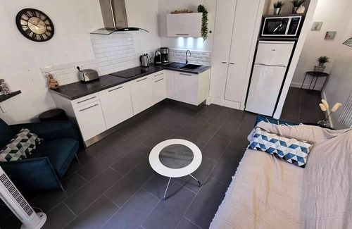 Port Leucate Apartment | Residence Le Mail A La Plage - APPT T2 4 sleeping accommodations PORT LEUCATE. Ref: 2MAI 603