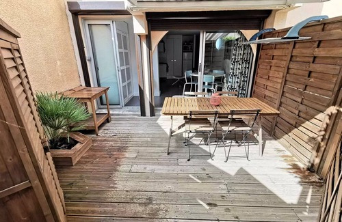 Port Leucate Apartment | Residence Le Mail A La Plage - APPT T2 4 sleeping accommodations PORT LEUCATE. Ref: 2MAI 603