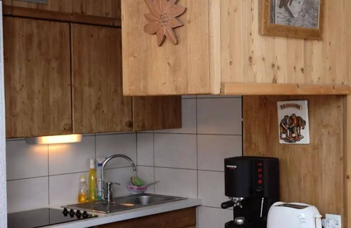 Valloire Apartment | Residence Le Praz - Studio cabin 4 people 2* exposed South
