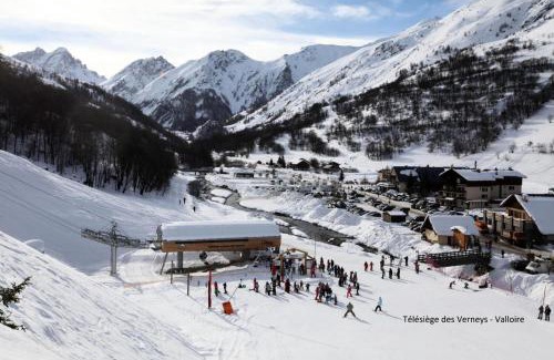 Valloire Apartment | Residence Le Thymel - 2 pièces cabine 4 personnes exposé Est MAE-8644